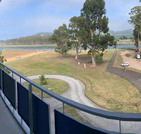 Edificio El Mirador -situado En Playa Del Puntal Primera Linea Playa Villaviciosa (Asturias)