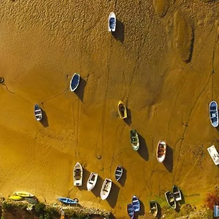 Edificio El Mirador -situado En Playa Del Puntal Primera Linea Playa